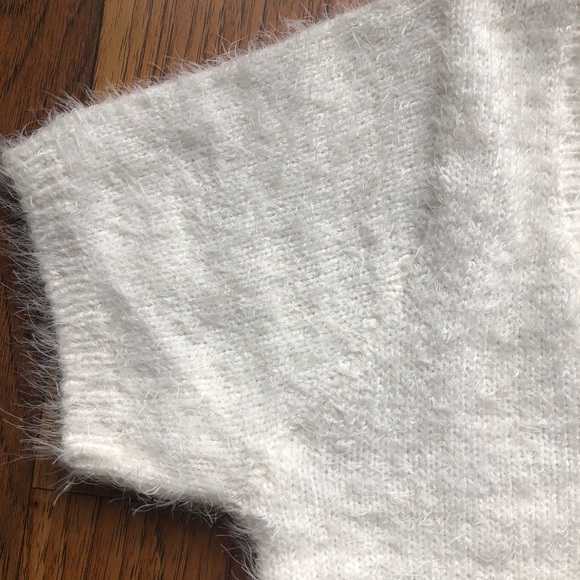 Love & Liberty short sleeve fuzzy Crop XL - Picture 3 of 5